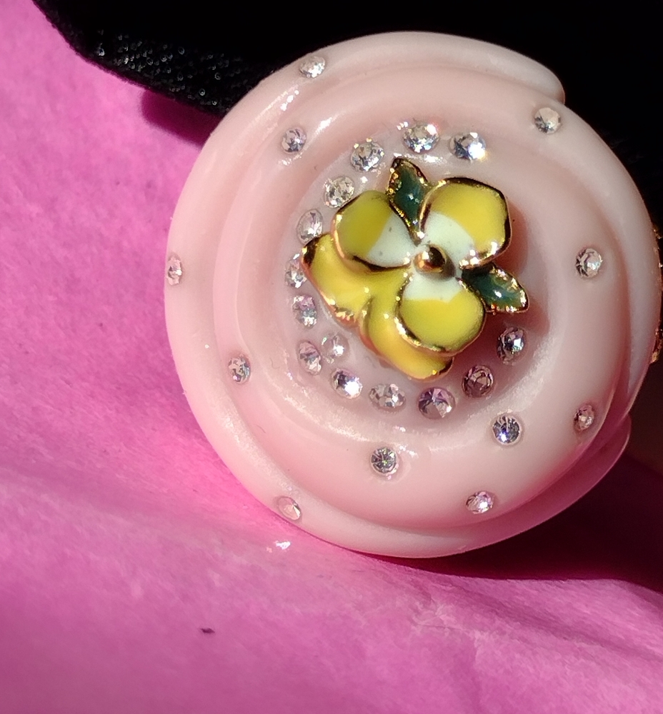 Juicy Couture 💕🧁 Matches Our Jumbo 🗝️ ⛓️ Never Removed from Original 🎁 NWT - Picture 11 of 11